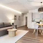 Modern Easy-access 1br In Midtown * Århus
