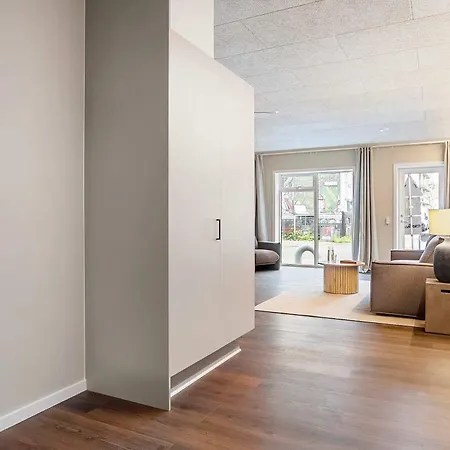 Modern Easy-access 1br In Midtown Århus