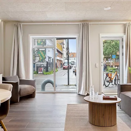 Modern Easy-access 1br In Midtown * Århus