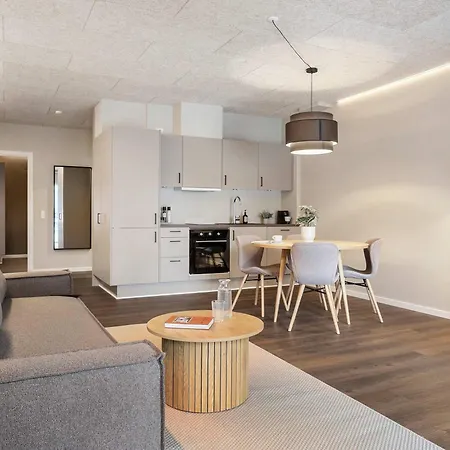 Modern Easy-access 1br In Midtown דירה
